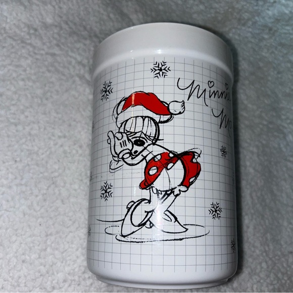 BUNDLE Mickey & Minnie Winter Kitchen Items - Picture 8 of 12